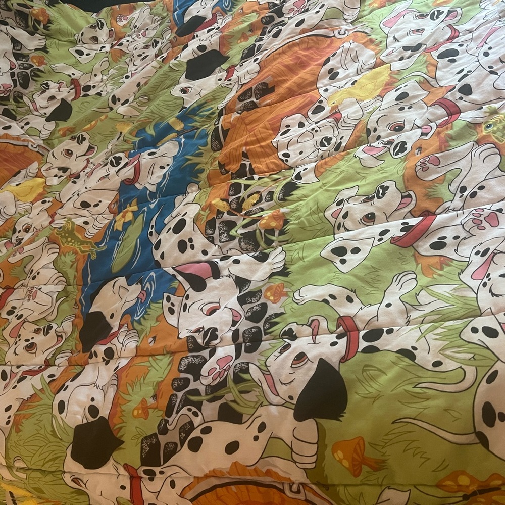 Disney 101 Dalmatians Comforter. 90s comforter. Vintage.
